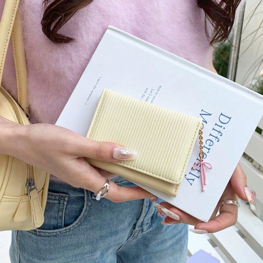 Korean Style Bow Decor Women's Short Wallet – High-Quality Tri-Fold Coin & Card Purse Wallet