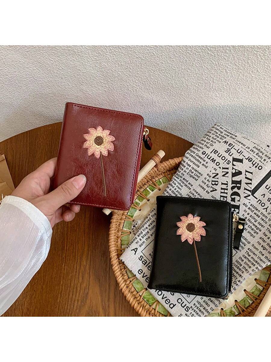 Women’s Short Wallet with Sunflower Embroidery – Retro Fashion Zipper Coin Purse