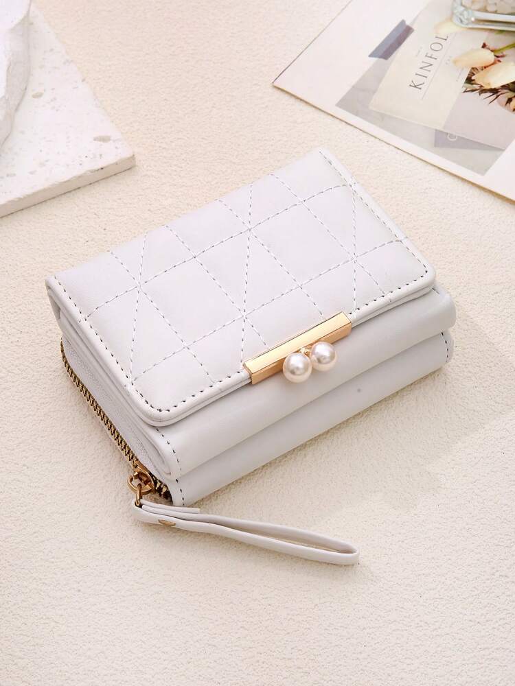 Women’s Quilted Faux Pearl Clip Wallet – 2-in-1 Rhombic Pattern Coin & Card Holder with Wrist Strap