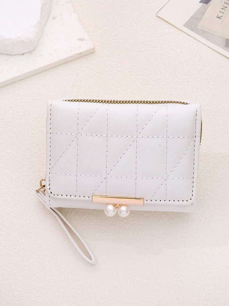 Women’s Quilted Faux Pearl Clip Wallet – 2-in-1 Rhombic Pattern Coin & Card Holder with Wrist Strap
